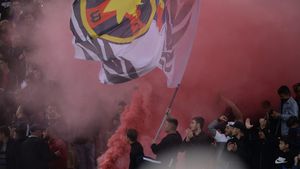 Tabăra FCSB, atacată violent înaintea derby-ului cu CSA: „A zis un prost că Steaua vrea să mă dea afară! O să se roage ei de noi” Echipa lui Gigi Becali are interzis în Ghencea