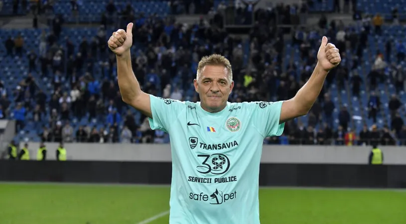 Patronul Sănătății Cluj, în istoria fotbalul românesc! A intrat pe teren la 61 de ani, contra U Craiova, în Cupa României: ”Probabil că le inspir puțină încredere, puțină dorință de a face performanță!”