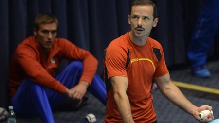 Luminița de la capătul tunelului întârzie să apară pentru gimnastica masculină. "Am văzut doar trei juniori cu potențial", admite fostul campion Marius Urzică