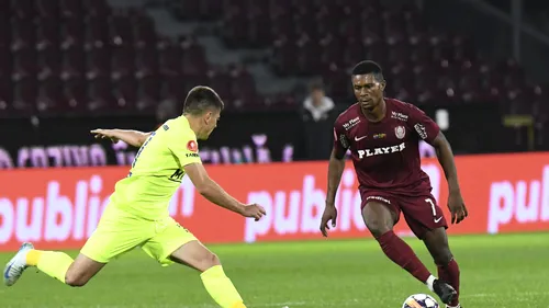 Gest inconștient al lui Kamara, care l-a făcut pe Dan Petrescu să turbeze de furie! A luat cartonaș roșu în CFR Cluj - Poli Iași după ce și-a lovit adversarul cu cotul și a fost nevoie de intervenția ambulanței