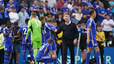 Povestea dramatică a lui Leicester într-un sezon de coșmar în Premier League! „Drumul” de la promovare, titlul neașteptat de campioană și retrogradarea în ultima etapă în Championship | SPECIAL