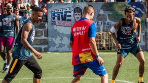 Fotbalistul român amator care l-a impresionat pe Neymar. "Trăiesc mai mult decât un vis". Campionul mondial la fotbal în 5 așteaptă o ofertă din fotbalul mare. "Vreau doar șansa să dau niște probe"