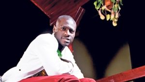 FOTO Ultima "fiță" a lui N'Doye!** Ai purta așa ceva?