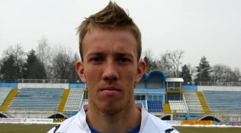 Roman** a semnat pe un an