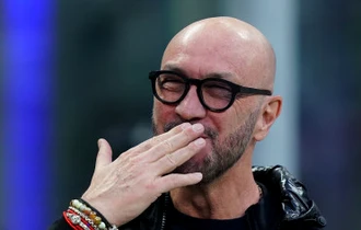 Walter Zenga a semnat