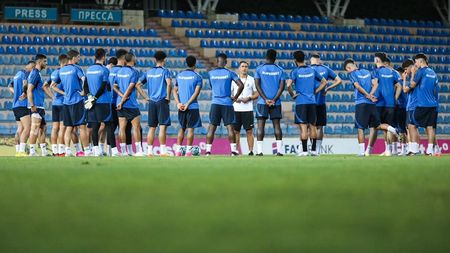 Ce le-a zis Gică Hagi fotbaliștilor de la Farul în vestiar, la meciul cu Urartu, când campioana României era aproape de o nouă eliminare rușinoasă din Europa: „I-am avertizat!”