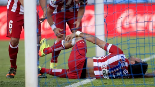 Încă un eșec pentru Contra. Getafe - Atletico 0-2. Diego Costa a ieșit pe targă după ce s-a lovit de bară. UPDATE: Atacantul s-a ales doar cu o contuzie