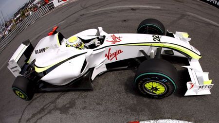 Button OK, Hamilton KO