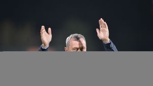 Unul dintre acționarii chemați de Rednic să preia Dinamo confirmă: "Mă întorc cu plăcere! Mă întâlnesc cu Rednic, să văd ce a vorbit cu Negoiță"