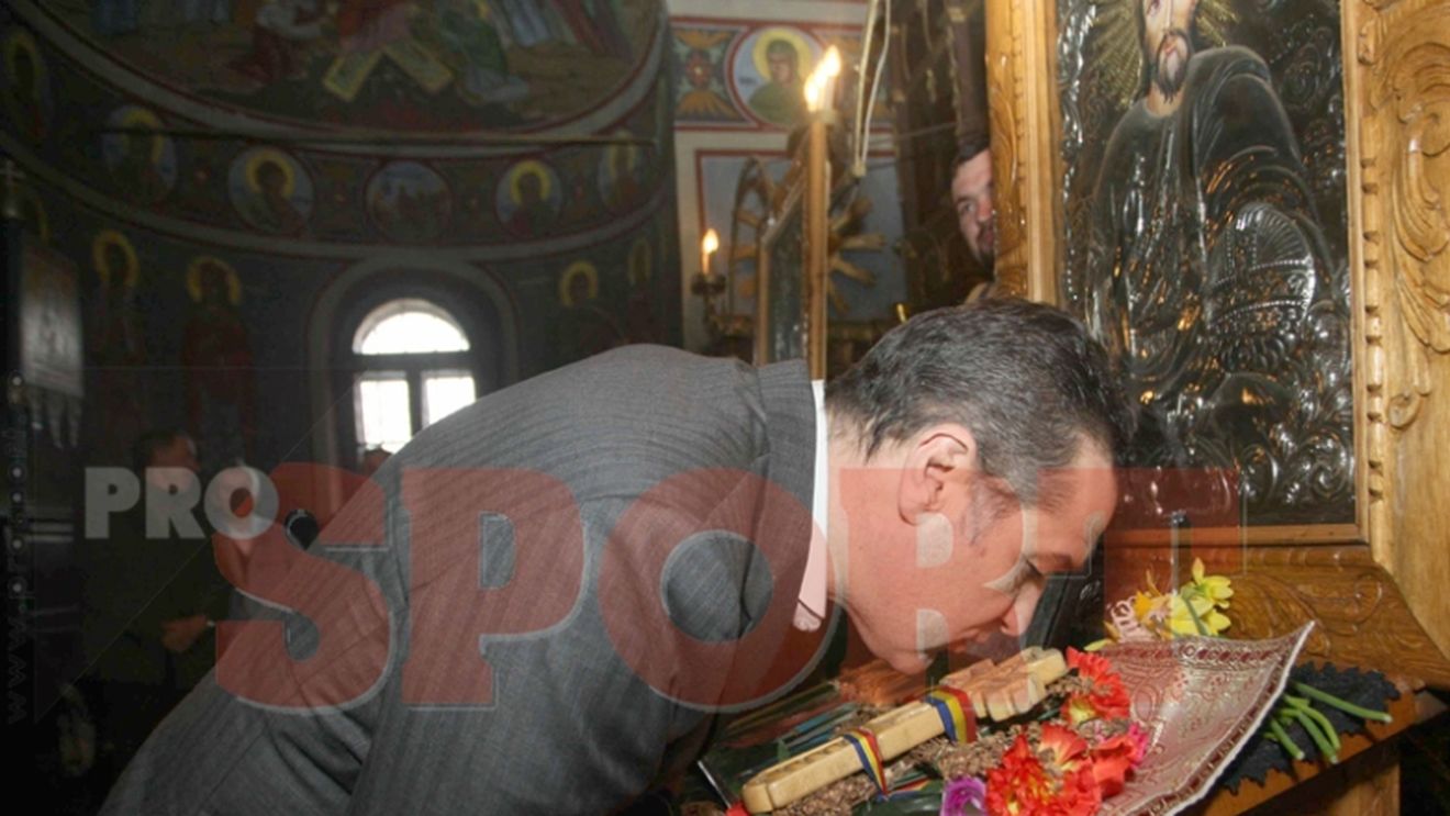 "Gigi s-a spovedit! A făcut o faptă bună că și-a cerut scuze față de mine și Hagi!"