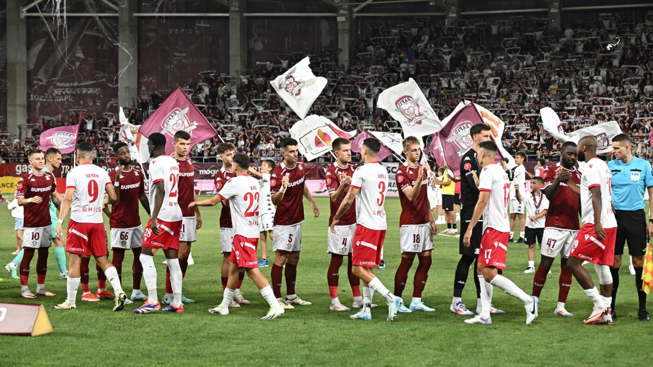 Derby doar cu numele în Giulești! Ce n-ai văzut la TV la meciul Rapid - Dinamo. Gestul „câinilor” față de legenda gazdelor și cum au reacționat fanii atunci când au văzut mesajele „dedicate” lui Marius Șumudică. SPECIAL
