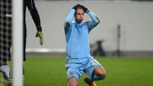 Ștefan Radu: "Păcat că jucăm cu porțile închise în Liga Europa, va fi foarte greu fără fani"