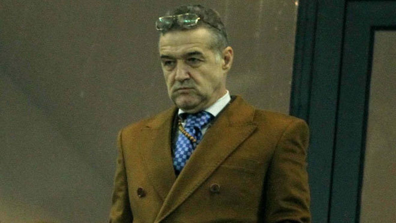 E oficial! Un jucător de la Steaua nu va mai juca până la finalul sezonului!** Becali nu mai suportă situația: "Faceți ceva cu el, eu nu vreau să mai dau bani degeaba!"