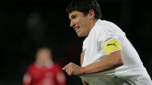 'Nu-mi pare rău că n-am plecat în străinătate!** Steaua e un club mare'