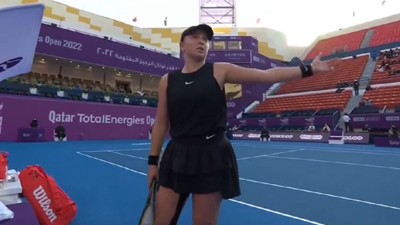 Jelena Ostapenko s-a dat din nou în stambă! Ce i-a putut reproșa letona adversarei de la Doha, chiar pe teren, la doar o săptămână după meciul de pomină cu Simona Halep | VIDEO