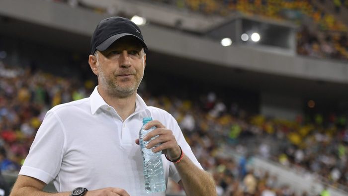 L-a contactat Răzvan Burleanu pe Edi Iordănescu? Fostul antrenor al lui FCSB a lămurit situația: „Am fost contactat de agenți, intermediari”