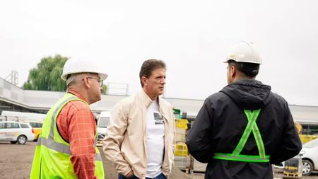 Gică Popescu a vândut cu 8.000.000 de euro „bijuteria” din orașul istoric al României unui colos britanic!