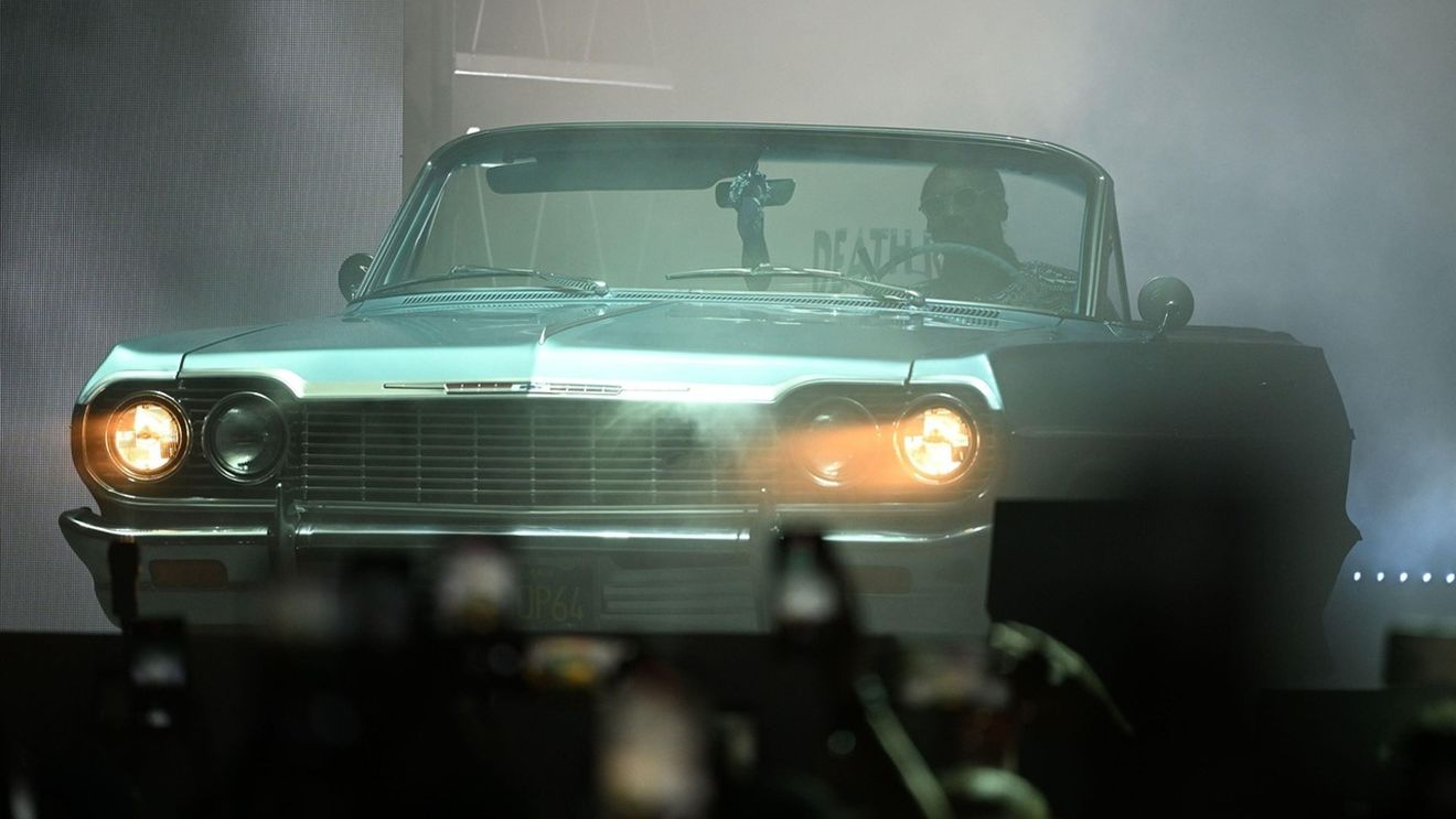 Controversatul milionar vrea să deschidă o afacere cu care să dea lovitura la stadion