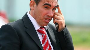 Penescu acuză: "Cu Steaua mă tem doar de arbitraj!"