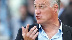 Mai stă un an!** Didier Deschamps va antrena OM și în sezonul viitor