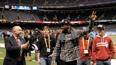 Adrian Peterson, arestat pentru că și-a bătut copilul cu o creangă