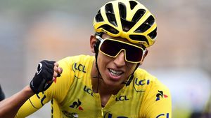 Egan Bernal are Columbia la picioare, fiind la 128 de kilometri distanță de a câștiga Turul Franței. „Este o nebunie să ne gândim la ce ar putea să obțină în următorii 10 ani"