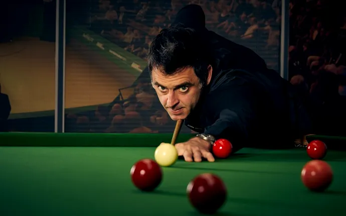 Ronnie O’Sullivan face un anunț important despre viitorul său în snooker! Ce spune „Racheta” chiar înaintea Campionatului Mondial: „Unii spun că ar trebui să mă retrag, că sunt ciudat! Prefer să fiu așa decât plictisitor, fără sare și piper”. EXCLUSIV