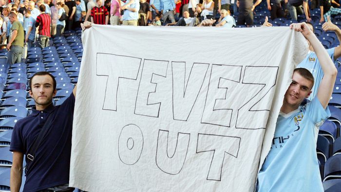 "Cetățenii", lăsați cu ochii în soare de Tevez!** Argentinianul a înștiințat clubul de ce nu se poate întoarce în Anglia