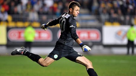 L-a făcut uitat pe omul care a scos Steaua și vrea revanșa pentru eșecul de la Udinese!** Neamțul Chiajnei nici nu se gândește la granzii Ligii I: "Vreau afară"