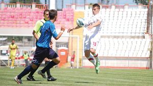 Țălnar, gata să lanseze un nou 'produs' pe piața Ligii 1. Crenvurștii i-ar putea bloca însă debutul în tricoul "câinilor"