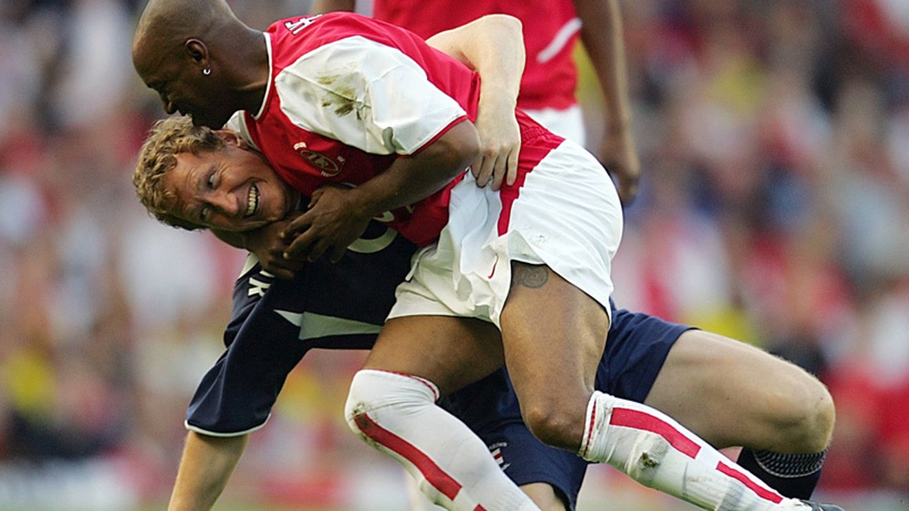 Ian Wright a plecat de la Mondial, după ce familia i-a fost atacată în propria casă