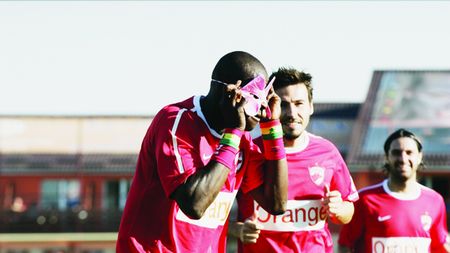 Amănunte incredibile din scandalul N'Doye - Andone!** Cum și-a bătut joc senegalezul de antrenor cu masca de la Tg. Mureș