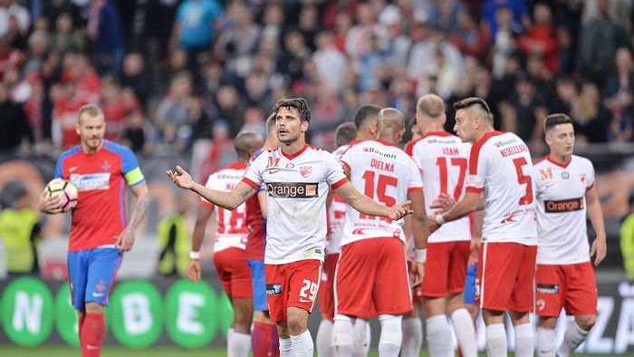 A plecat de la Dinamo la începutul acestui sezon, iar acum este la șase puncte de bătălia pentru La Liga