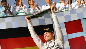 Nico Rosberg a câștigat Marele Premiu al Australiei, prima cursă din anul 2014. Vettel și Hamilton au abandonat