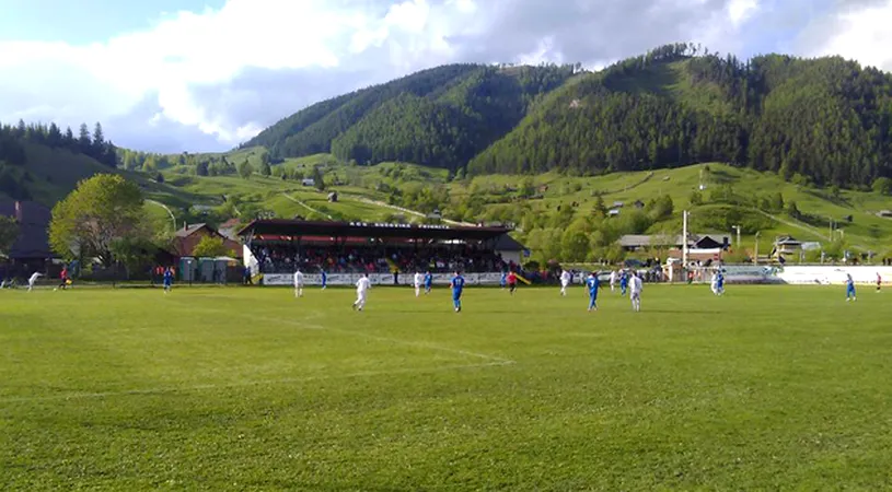 Se știu patru echipe retrogradate matematic din Liga 2.** Înfrângerea cu Baloteștiul o duce pe Bucovina Pojorâta un eșalon mai jos