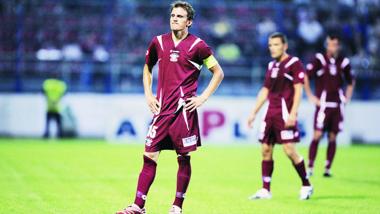 Lazăr s-a săturat de Rapid și vrea să plece!** Manea: "Asta nu-i atitudine de căpitan!"