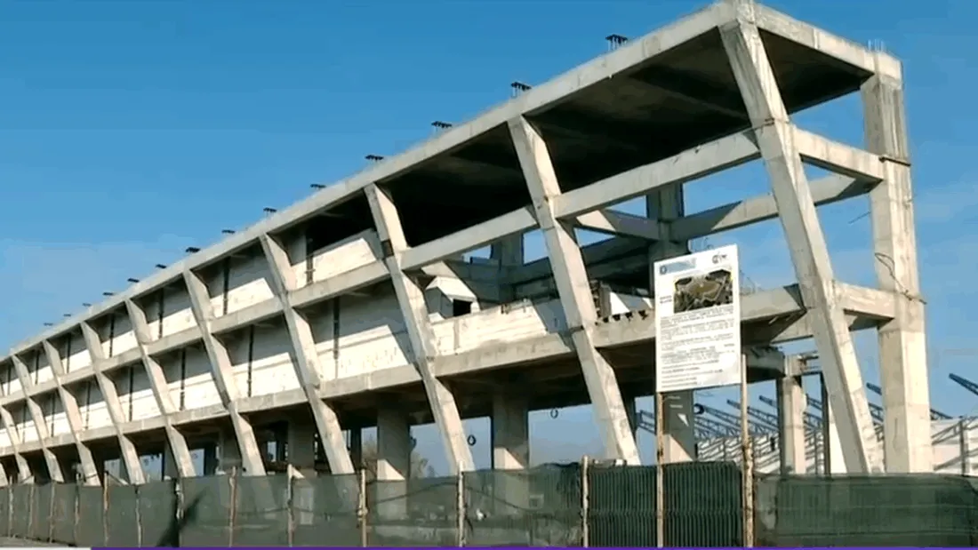 Stadionul de 5.500 de locuri care trebuia să fie gata în 2020, aproape să fie dat în folosință! O echipă din Liga 3 va beneficia de noua arenă