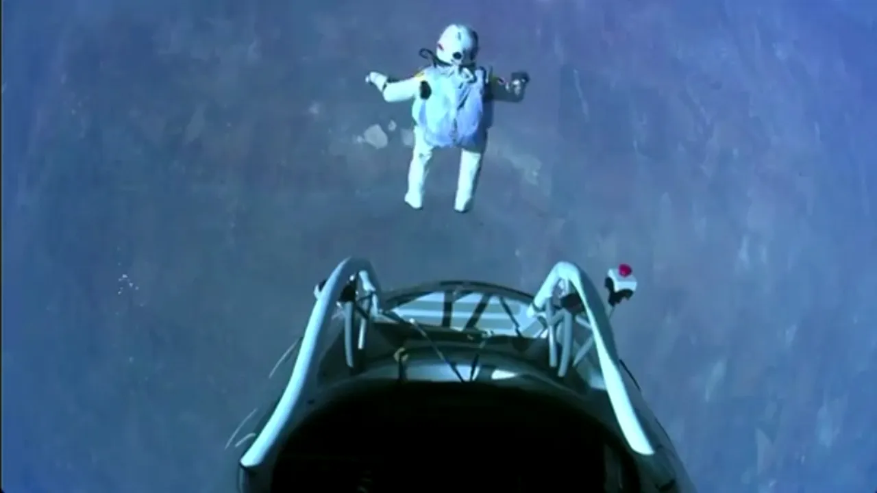 Istorie in direct la Sport.ro! Săritura din Cosmos a dat peste cap audiențele! Câți oameni au văzut live recordurile stabilite de Felix Baumgartner