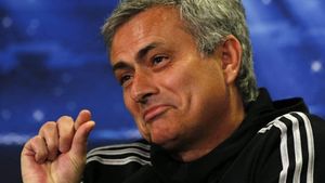 Un moment marca Mourinho. Portughezul i-a sfidat pe fanii torinezilor la finalul meciului Juventus - Manchester United: "Mi-au înjurat familia. Chiar dacă nu le place, nu se face așa ceva"