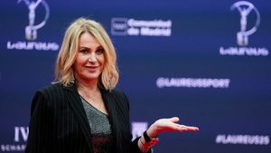 „Cât de mult o iubiți pe Nadia Comăneci?”. Răspunsul surprinzător al milionarului Gigi Nețoiu, despre care s-a speculat că a avut o relație cu Zeița de la Montreal