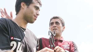 Campioni de iarbă verde