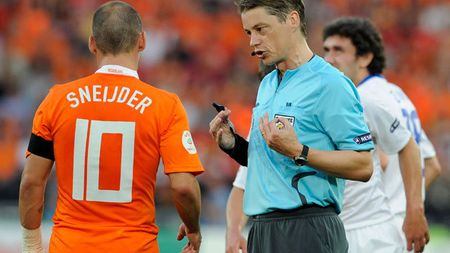 Lubos Michel, scuza perfectă pentru arbitrii din staff-urile cluburilor de Liga I:** "Nu e nicio incompatibilitate!" Ce zice Heleșteanu despre funcția de la Tg. Mureș