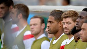 Gafă enormă după retragerea lui Gerrard din națională. Un ziar crede că englezul a fost jucător de cricket