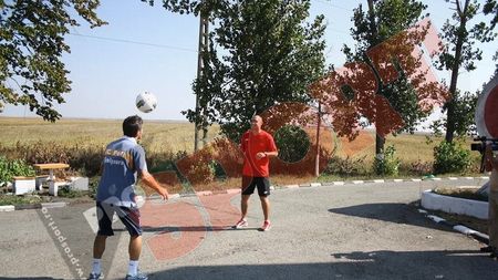 Au câștigat împreună trofee pentru Steaua,** dar acum se luptă pentru supremație în Vest! "E doar un joc!"