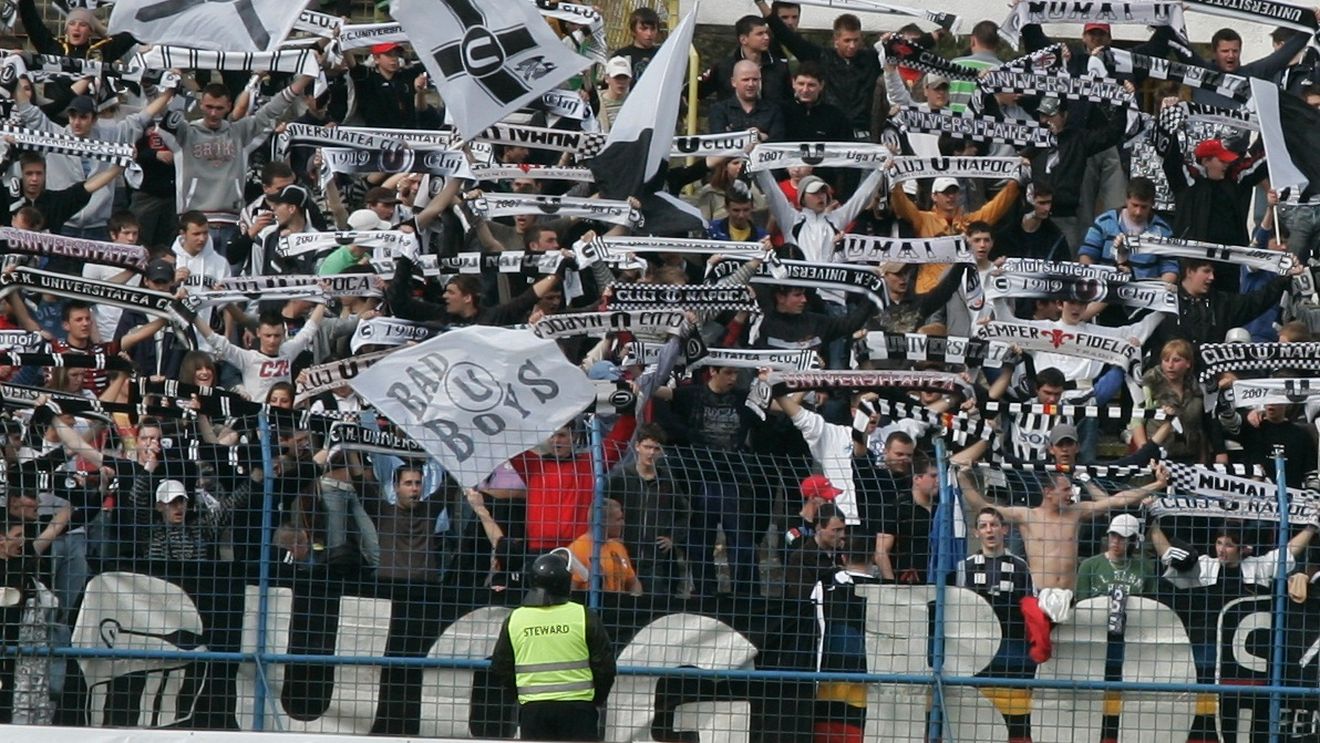 "Șepcile roșii", alături de "câinii roșii" în partida cu CFR