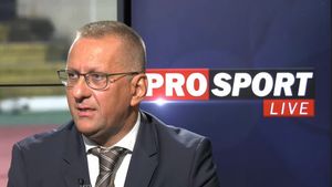 Răzvan Zăvăleanu a venit cu lămuriri, după criza de nervi a lui Ovidiu Burcă la adresa jucătorilor de la Dinamo: „Nu știu de ce a fost așa criticat!”