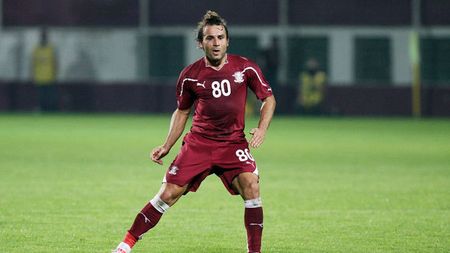 O campioană se bate cu Steaua pentru Teixeira!** Becali are avantaj în cursa pentru "creierul" Rapidului: salariul care aruncă în aer plafonul impus în Ghencea