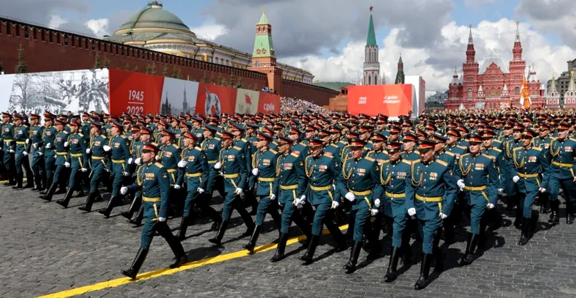 Rusia vrea să își mărească armata. Parlamentul rus elimină limita de vârstă pentru înrolarea în armată