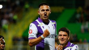 Ce i-a spus Bogdan Andone lui Robert Moldoveanu, autorul unui gol cu Farul, chiar în dimineața meciului!