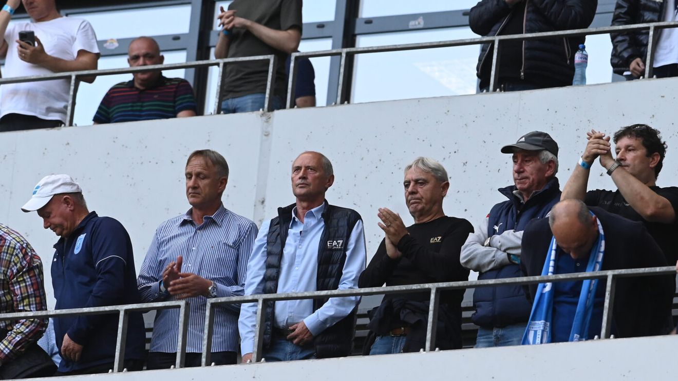 „N-am fost biciuit ca un soldat de rând. Am îngropat mult porumb sub nămol”. Prin ce a trecut unul dintre cei mai mari fotbaliști ai României